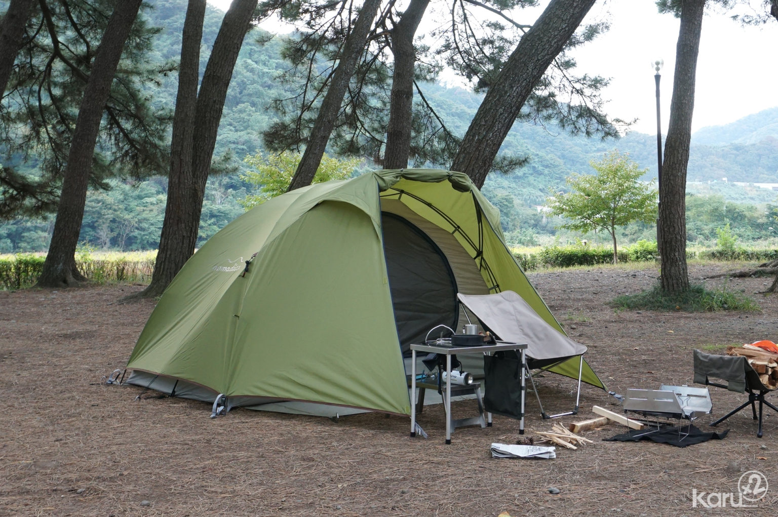 ”テンマクデザイン×ノマディカ”のコラボツーリングテント『テンゲルスタンダード ライト』と前室用アルミポールが発売！｜モーターライフと